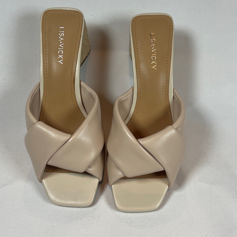 Lisa Vicky Impress Sandals Nude Sheep Napa Leather Heeled Women’s Dress 7.5M NIB - Picture 4 of 8